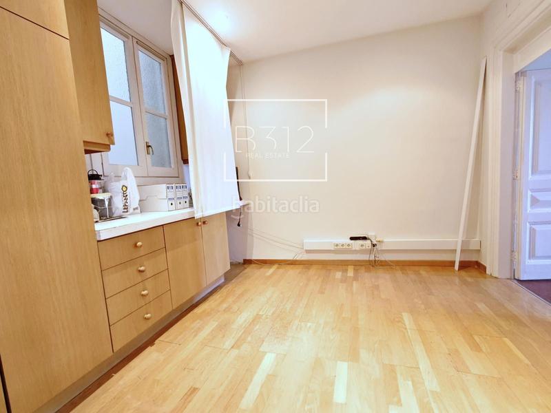 Foto 1b2d4030-b8ec-4c57-bcfa-ec49782e3c8f. Miete büro mit heizung in Dreta de l´Eixample Barcelona