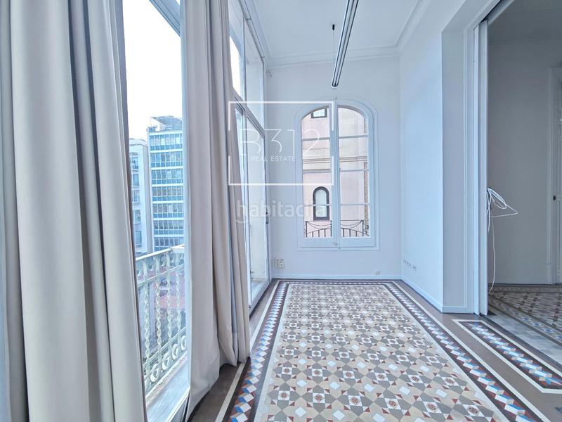 Foto 2720a10b-36a8-4a79-bbd7-0423138d2b83. Rent office space with heating in Dreta de l´Eixample Barcelona