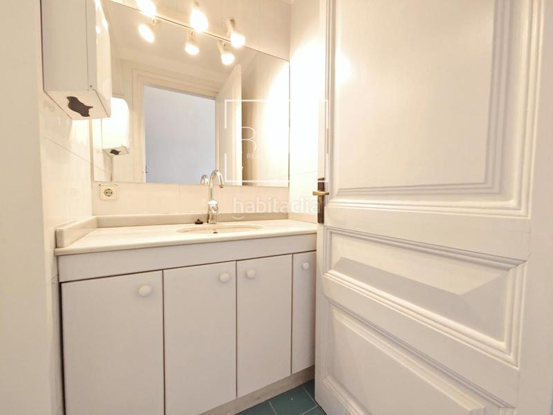 Foto 67592304-5a39-4b70-b83f-f44483e63a2b. Rent office space with heating in Dreta de l´Eixample Barcelona