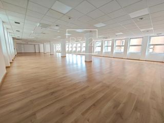 Büro in Josep Tarradellas