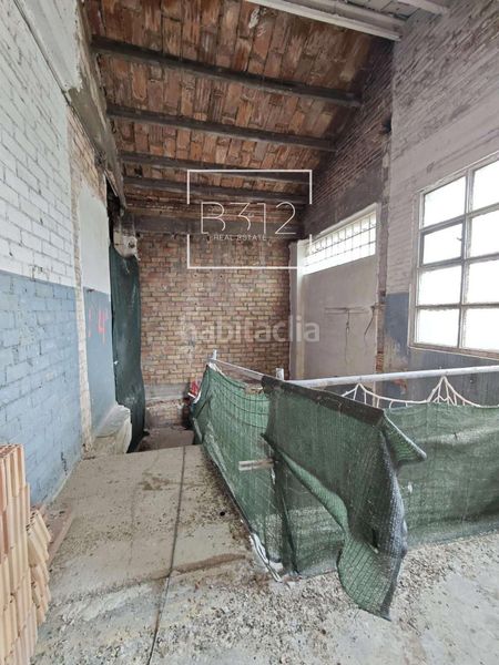 Foto a5bd27ce-4023-4fed-b9f1-0ee404c123c9. Lloguer edifici a Provençals del Poblenou Barcelona