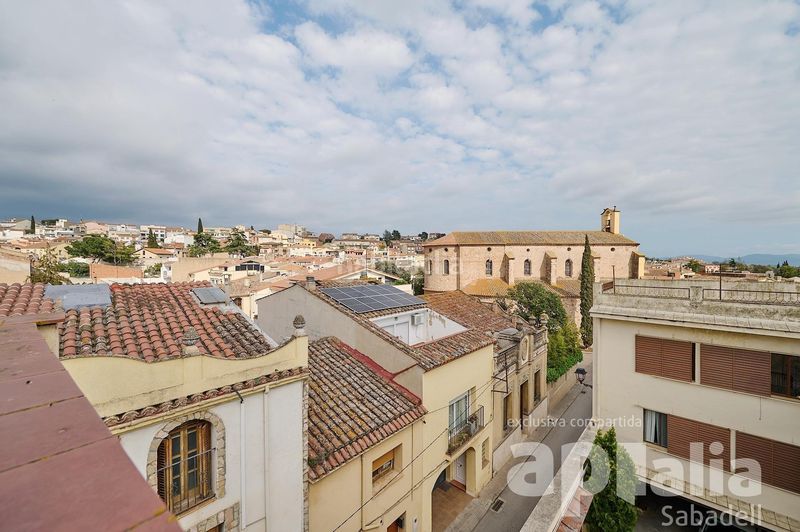 Foto cc9f1bdc-25cc-4437-b3de-188a77050b08. Casa adossada amb aparcament a Sentmenat