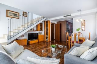 tic  Calle de ribot i serra. Espectacular tico dplex con 4 amplias estancias y 3 terrazas e