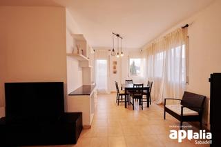 Appartement  Plaza 1 d'octubre. Piso 4 hab en el centro
