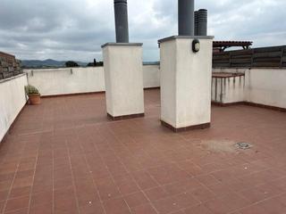 Lloguer Àtic a Sentmenat. Atico 3 hab con terraza en alquiler