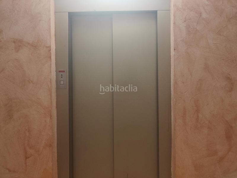 Foto c0bbfdef-71dc-48ce-bba3-f55b8b87e947. Appartamento con riscaldamento parcheggio in Centre Mataró