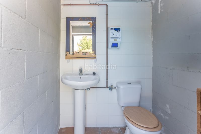 Foto 5d93ec25-8868-4c7d-95b9-c0a94d2a71b2. Xalet amb calefacció aparcament piscina a La Sentiu Gavà