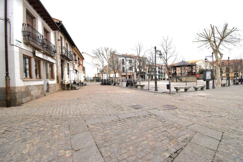 Foto 1e4ac0d0-27a1-4152-93ba-673888a774f3. Local comercial a El Espinar Pueblo Espinar (El)