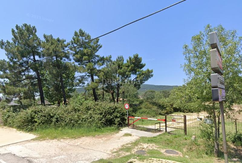 Foto f63f7d09-d8fc-4597-950e-276893f2871c. Terreny residencial a Centro Moralzarzal