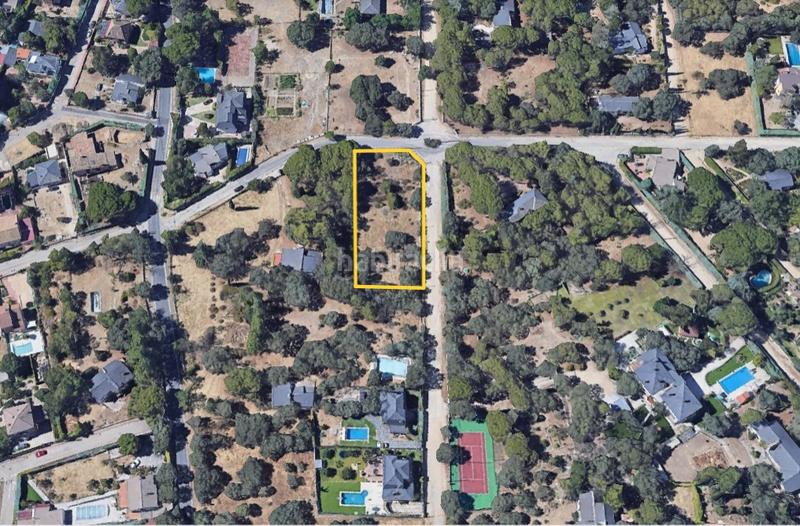 Foto ae617b6a-45d6-4303-9622-478f55f82fd1. Residential plot in Las Zorreras-Monte Encinar Escorial (El)