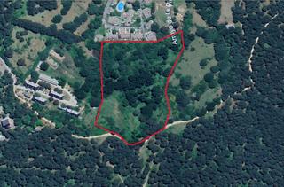 Masia a Cercedilla. Parquecasa vende  este excepcional terreno no urbanizable de 34,