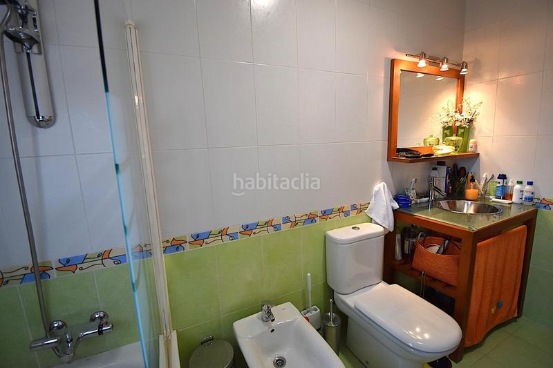 Foto d8d46ef6-66c1-46fa-a534-e9cc6bc324b0. Casa adosada parquecasa vende chalet adosado, amplio y muy luminoso.si buscas una vivienda en un entorno tranquilo, esta propiedad es tu mejor en Molinos (Los)