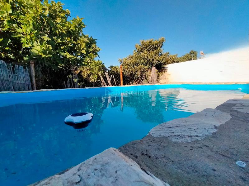 Foto 3bf39f49-1bca-4b11-b443-cde6d1aa23b2. Xalet amb xemeneia aparcament piscina a Cuatro Pinos - El Carmen Puerto de Santa María (El)