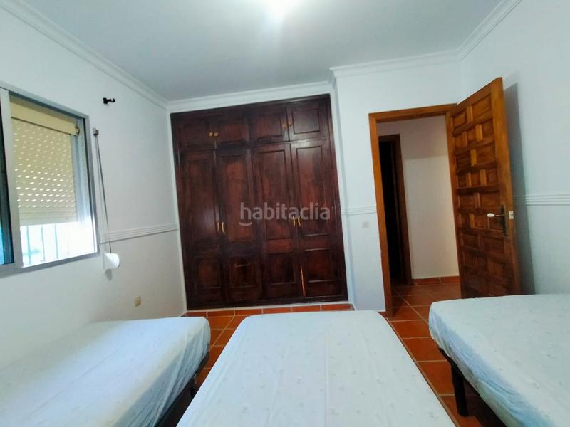 Foto ee4df1ce-504c-4f4a-b36c-1bf0aaa1b741. Xalet amb xemeneia aparcament piscina a Cuatro Pinos - El Carmen Puerto de Santa María (El)