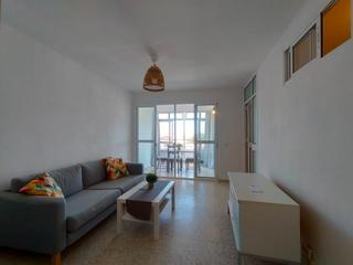 Alquiler Piso  Avenida de la paz 35. Piso en valdelagrana con garaje y agua inlcuida