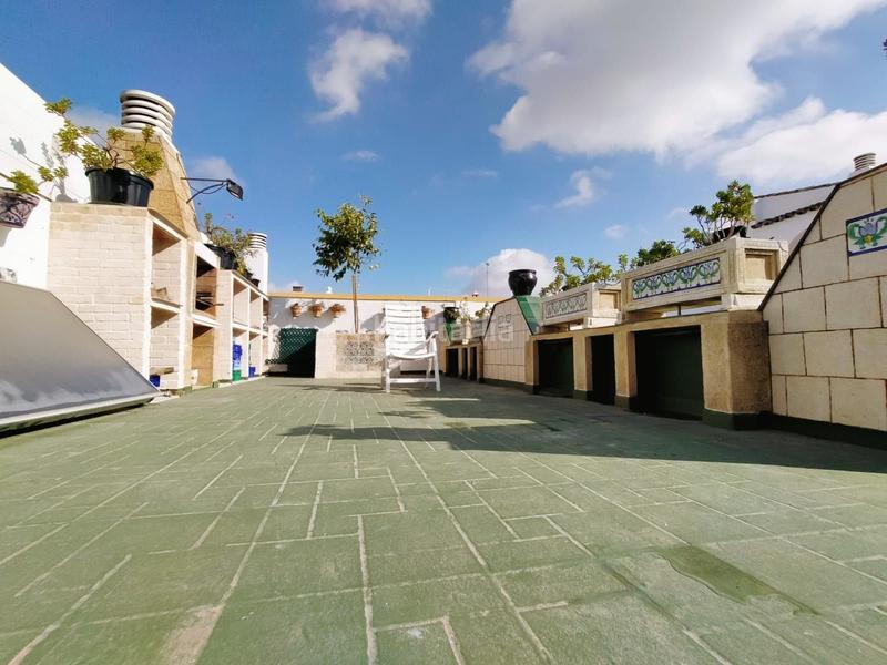 Foto 4b23c788-a5b1-4282-bc41-90653a108045. Chalet con riscaldamento parcheggio in Plaza de Toros - Ayuntamiento Puerto de Santa María (El)