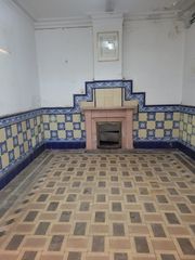Casa adosada en Molins de Rei. Casa a reformar en el centro de molins de rei
