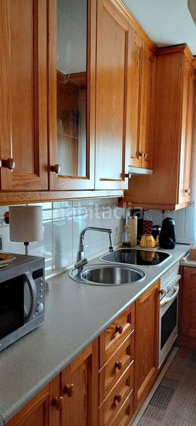 Foto 991a9a15-6f6c-401a-bc46-3478d240c087. Apartament amb aparcament piscina a Chinchón