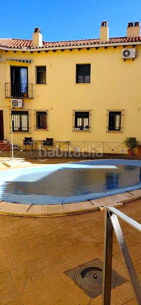 Foto afe9f1ad-a924-4e79-89f7-832ad5f0d157. Apartament amb aparcament piscina a Chinchón