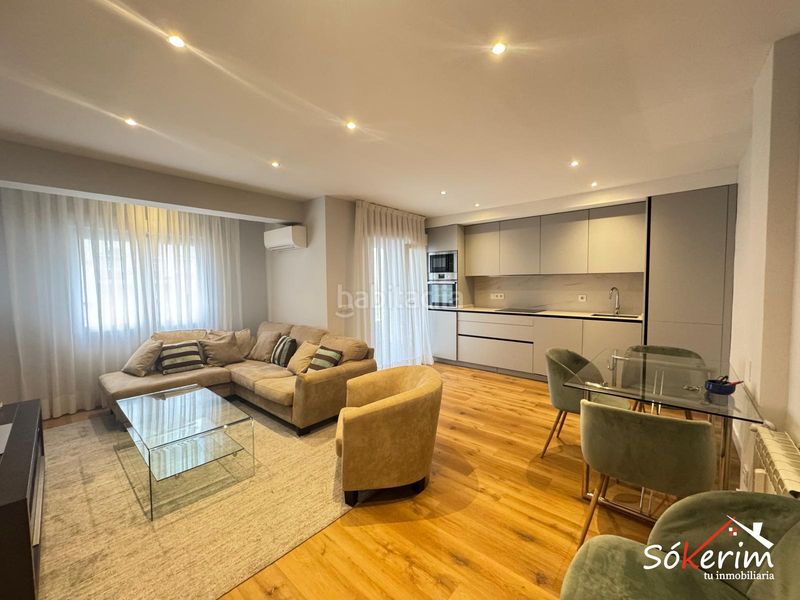 Foto 9f8a58b3-538d-4006-98d8-1ba034b680c2. Pis a Castellana Madrid