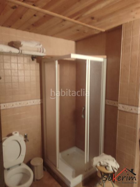 Foto ae856791-7883-4ac0-8237-3bf0974d1adc. Edificio  en Carolinas Bajas Alicante
