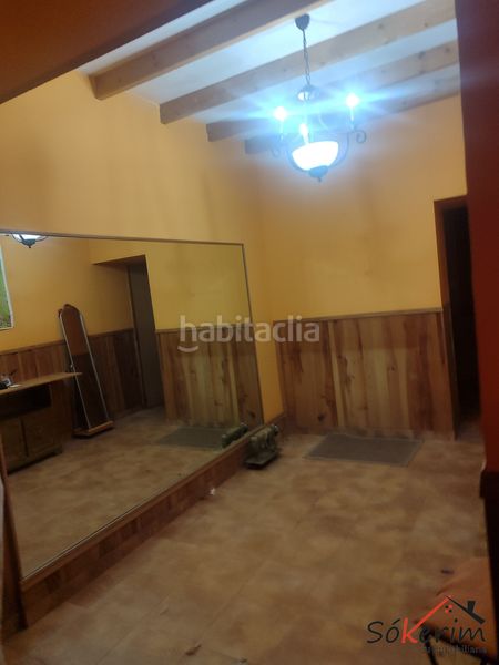 Foto f91c032c-5c47-4924-a4fb-ca5e5eb1ca6d. Edificio  en Carolinas Bajas Alicante