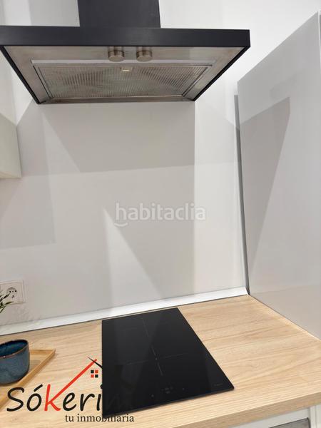 Foto c1e524f7-a41d-4b03-b54b-d7f2b30861a3. Pis a Bellas Vistas Madrid