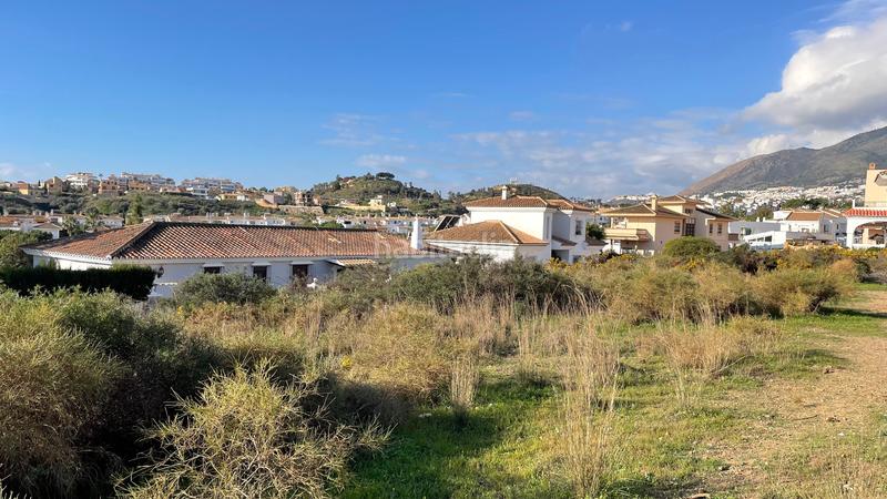 Foto 04dd5d92-6109-4c79-992d-1d8de5355521. Terreno residencial en avenida del cantábrico 42 terreno con magnificas vistas y excelente ubicacion !!!! en Benalmádena