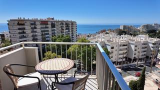Apartament  Avenida gamonal 12. Apartamento reformado en esquina en bloque jupiter