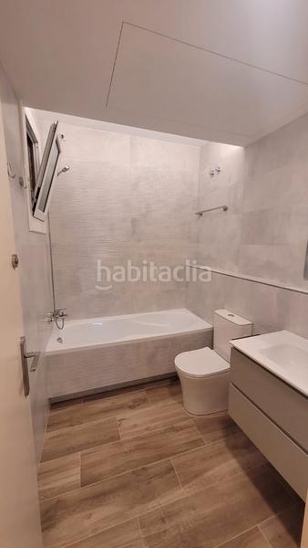 Foto cd5fa0e3-d0ba-4826-9d36-635d96e04324. Alquiler piso en travessera de les corts 51 piso para estudiantes en Barcelona