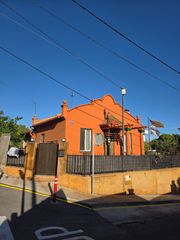 Casa  Carrer moreneta de montserrat. Casa 4 vientos reformada en valldoreix con capacidad  3/4 coches