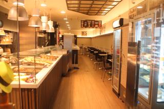 Rent Business premise in Carrer del pintor tapiró 16. Local arístides