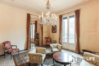 Pis  Carrer de pau claris. Fantstico piso seorial en venta en la dreta de leixample