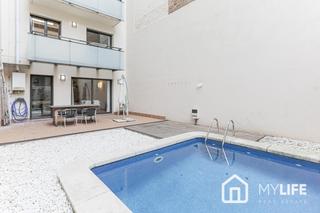 Dplex  Passatge de nogus. Exclusivo dplex con piscina privada en venta en grcia