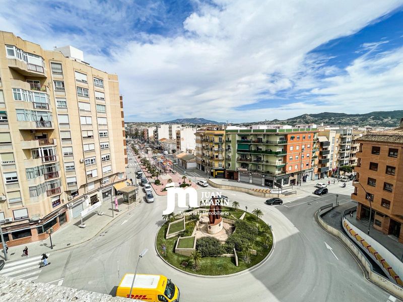 Foto 5b34a6f0-3d53-4756-91c1-b71b2b728e8a. Àtic amb aparcament a Cieza