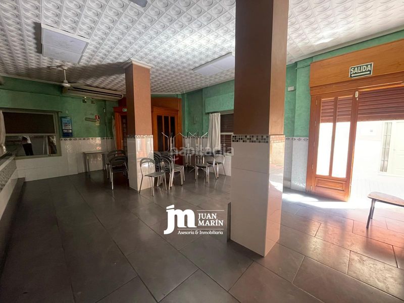 Foto 140f3bc3-fac6-4ba3-9eeb-f80aab92e7ce. Local comercial a Cieza