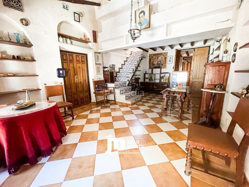 Foto 311ca7e4-6567-4c03-997a-183dbd88eab6. Casa amb xemeneia a Cieza