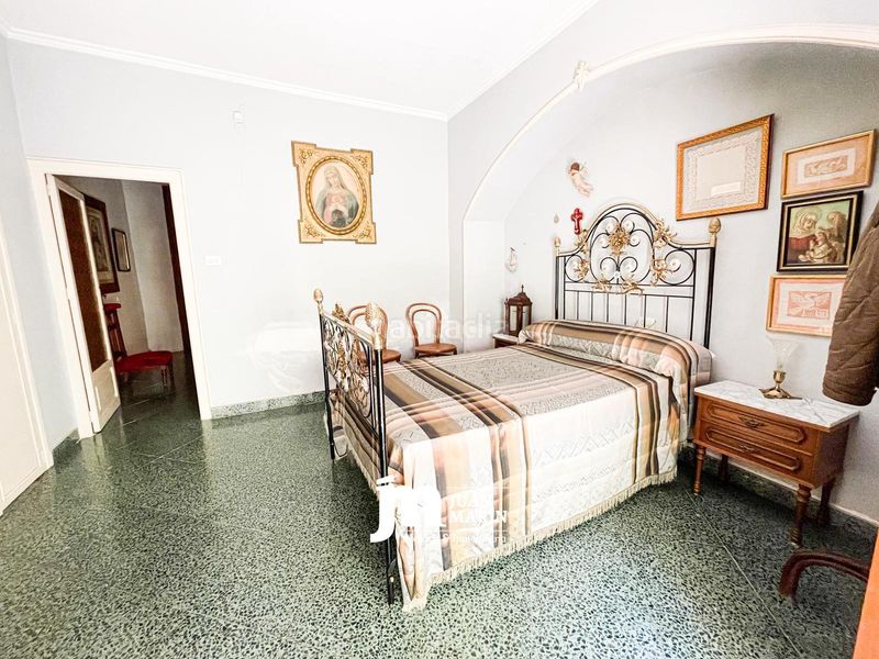 Foto 43a910bb-b0b7-46ab-a21e-539ada5cb839. Casa amb xemeneia a Cieza