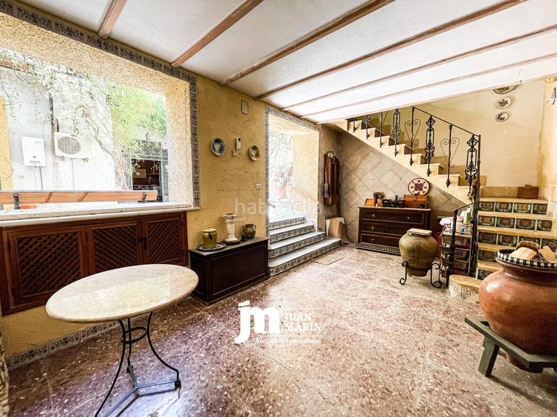 Foto c20693ac-00ab-4cb0-8ec8-63c366b8962d. Casa amb xemeneia a Cieza