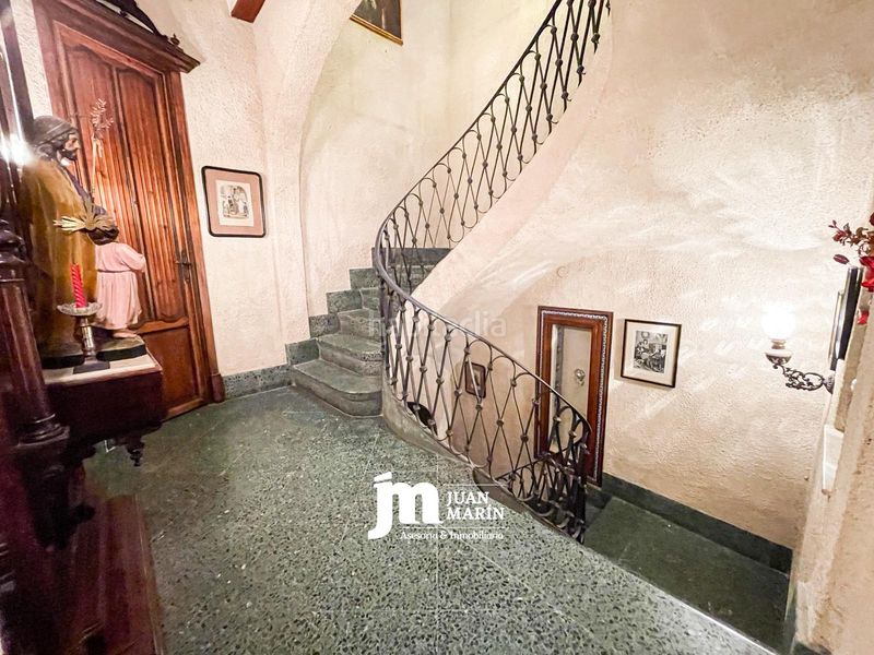 Foto c42d5d41-07d0-4407-a97d-0a361c4178e7. Casa amb xemeneia a Cieza