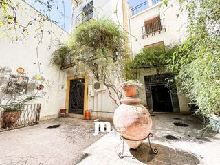 Haus  Calle angostos. Espectacular casa en el corazón del casco antiguo de cieza