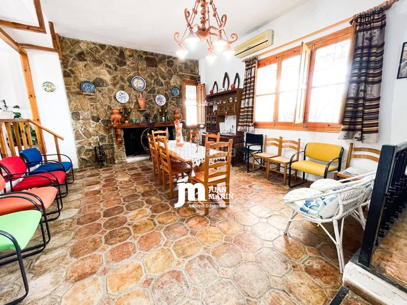 Foto a8d9f9a0-96ae-4503-8b9d-152806da6824. Finca rústica a Cieza