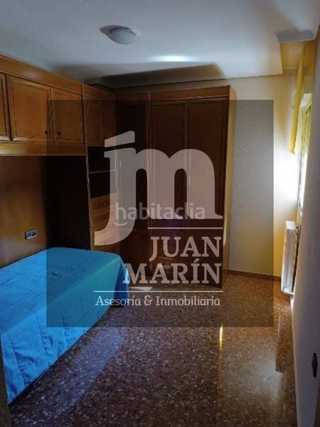 Foto 2c4aace6-1486-4021-8ccc-761c9ec3b5f4. Alquiler piso vivienda en alquiler cerca de quirón santa cristina / familia o estudiantes en Albacete