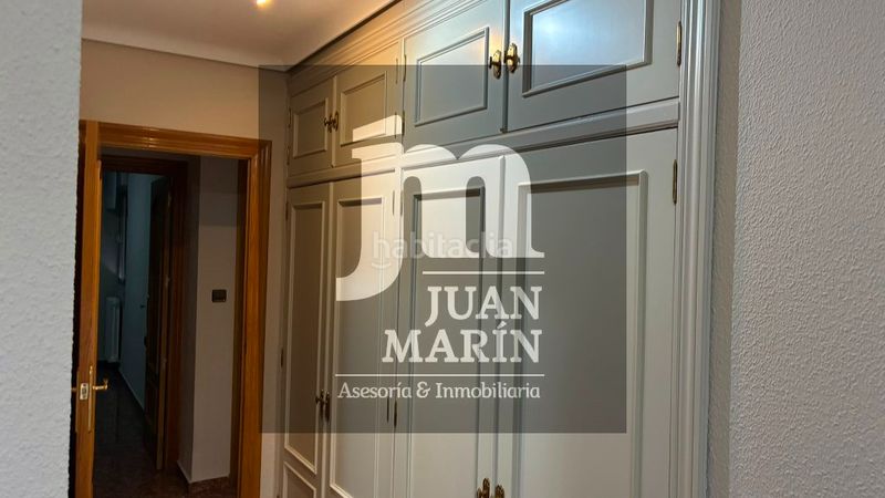 Foto a39a05d3-046e-40c9-9f29-98a93ebef4cc. Alquiler piso vivienda en alquiler cerca de quirón santa cristina / familia o estudiantes en Albacete