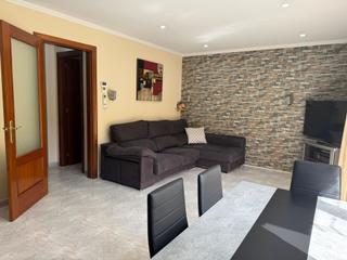 Casa adossada a Guissona. Venta de casa unifamiliar adosada en guissona  acabados de calid