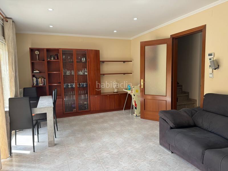 Foto 0494f106-abeb-43ba-99a0-0c83085c7148. Casa adossada amb calefacció aparcament a Guissona