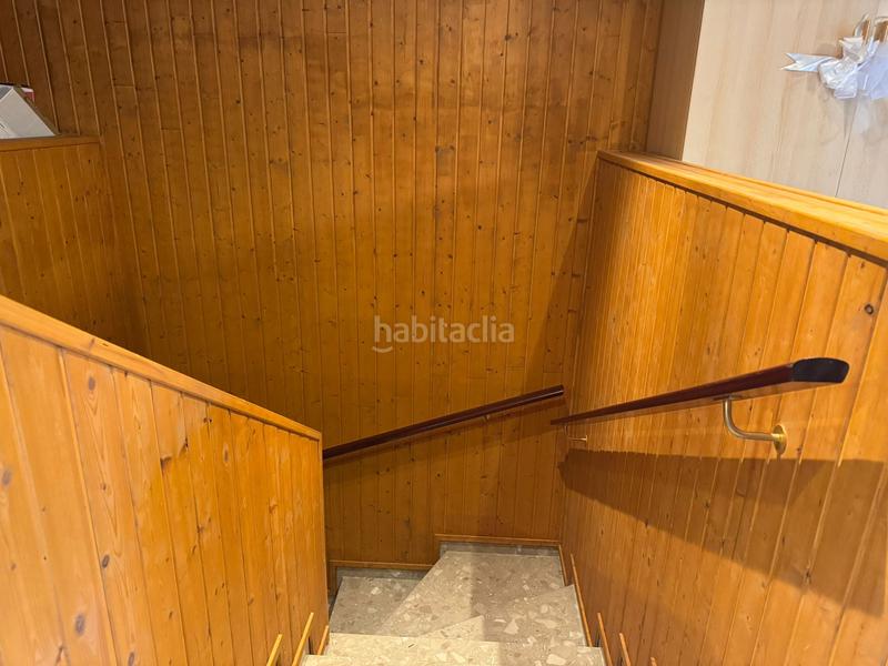 Foto 30a92b52-1382-40b7-bb3d-1010fb17d3c1. Casa adossada amb calefacció aparcament a Guissona