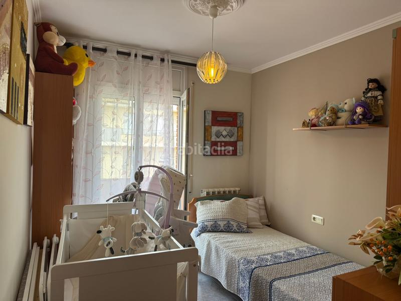 Foto 51bbc9c5-45a5-453b-83a2-8d1180acb209. Casa adossada amb calefacció aparcament a Guissona