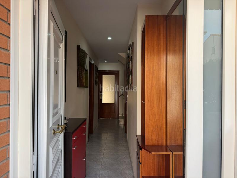 Foto e2147507-f197-43dd-8d60-5a5cc8daab5e. Casa adossada amb calefacció aparcament a Guissona