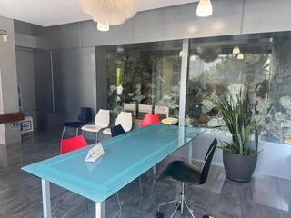 Rent Office space in Guissona. Alquiler despacho independiente en oficina compartida
